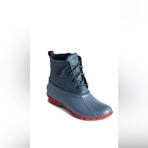 Sperry Top Sider, Sperry Saltwater Waterproof Rain Boot (Navy/Red Leather)